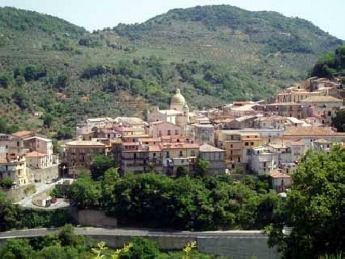 نوشيرا تيرينيزي B&B Grandinetti المظهر الخارجي الصورة