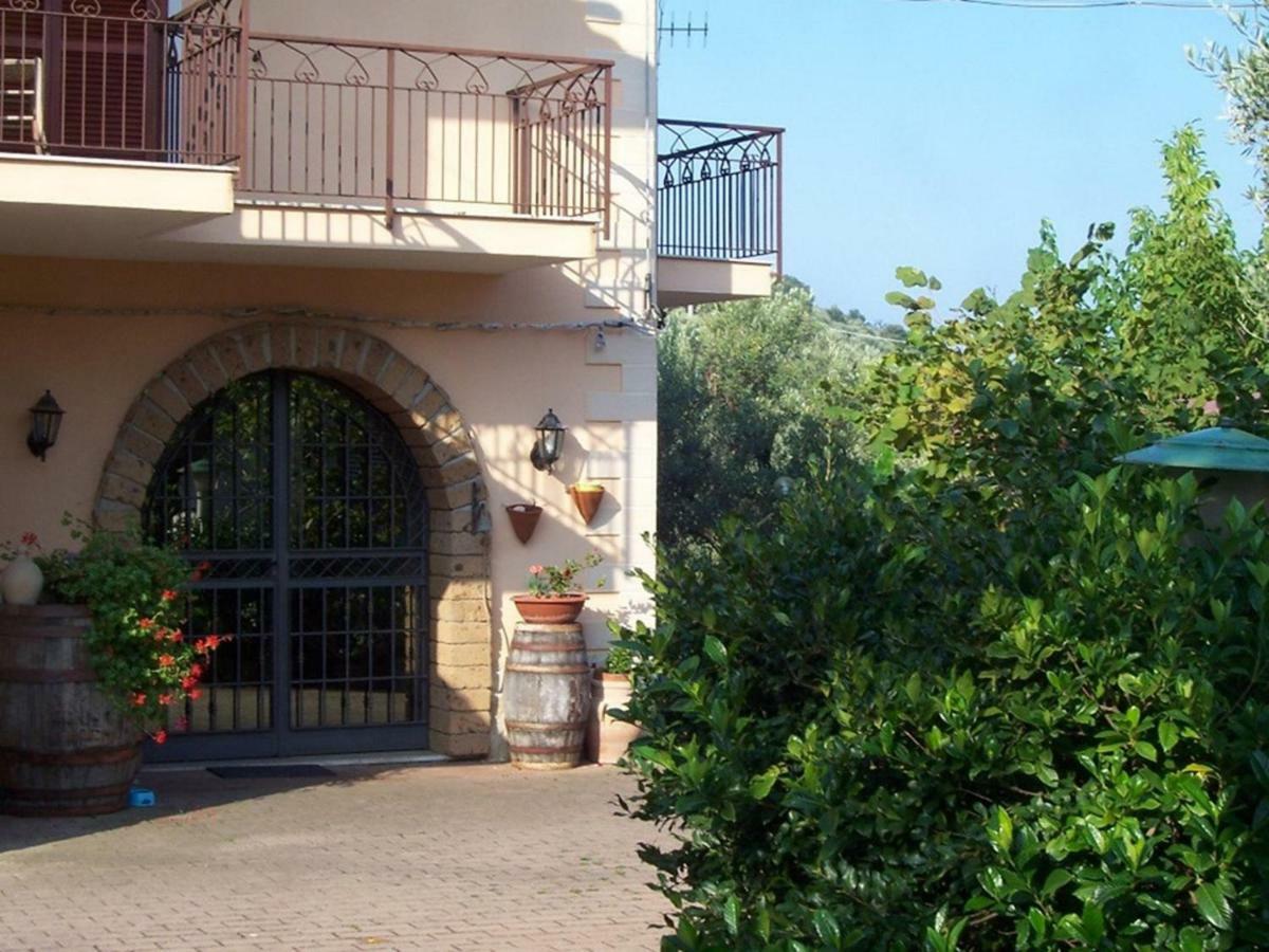 نوشيرا تيرينيزي B&B Grandinetti المظهر الخارجي الصورة